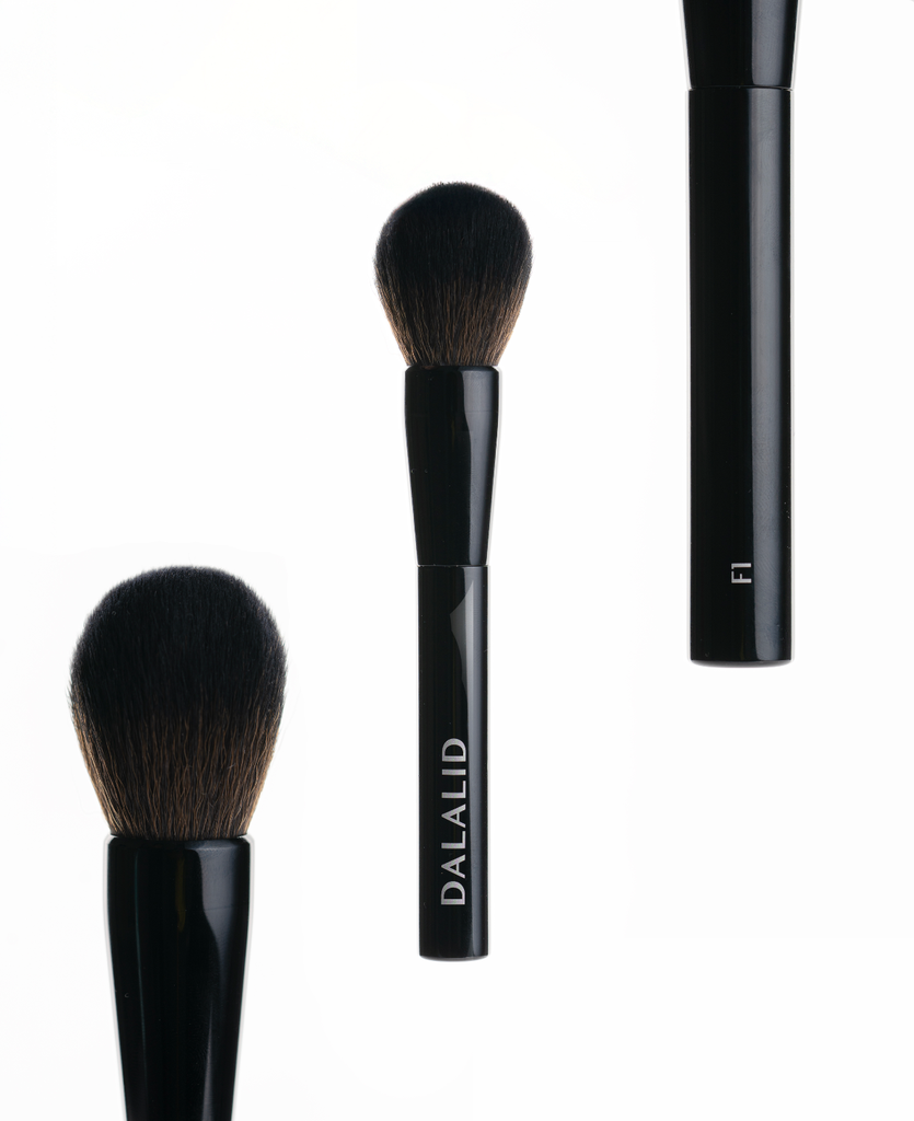 F1 Brush